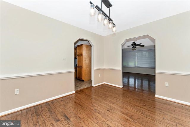 7023 RUNKLES RD, Mount Airy, MD 21771