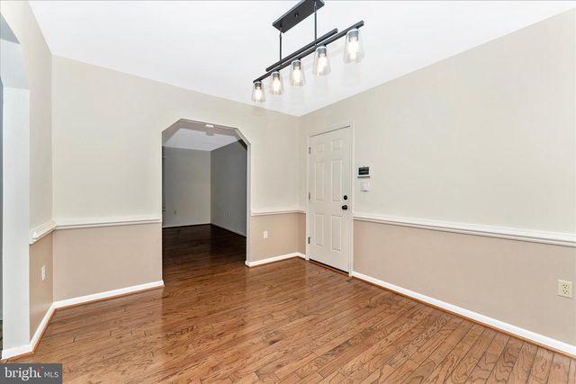 7023 RUNKLES RD, Mount Airy, MD 21771