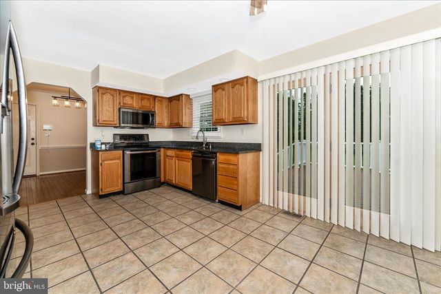 7023 RUNKLES RD, Mount Airy, MD 21771