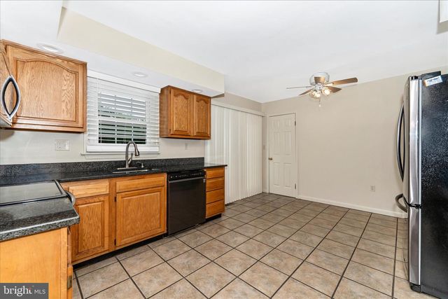 7023 RUNKLES RD, Mount Airy, MD 21771