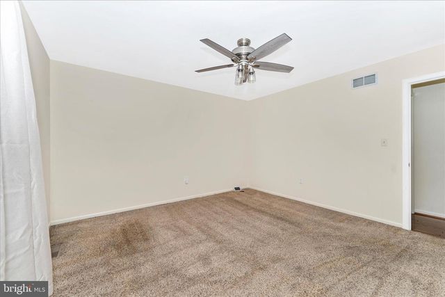 7023 RUNKLES RD, Mount Airy, MD 21771