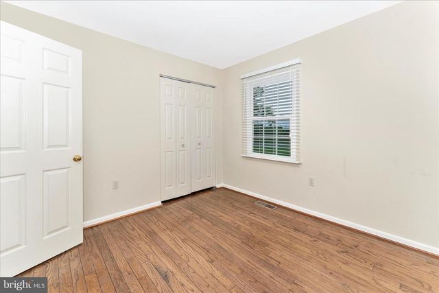 7023 RUNKLES RD, Mount Airy, MD 21771