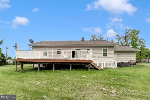7023 RUNKLES RD, Mount Airy, MD 21771