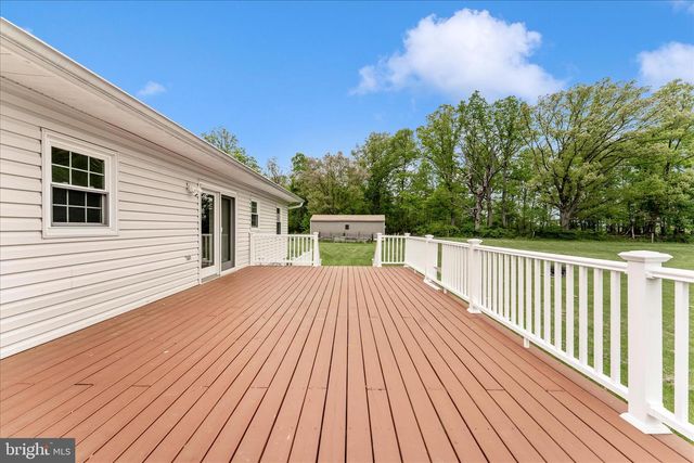 7023 RUNKLES RD, Mount Airy, MD 21771