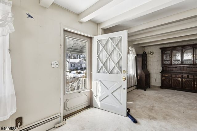 7 Harwin Dr, East Brunswick Twp., NJ 08816