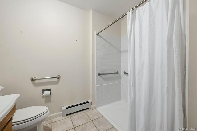 16 Panel Lane, Florida, NY 10921
