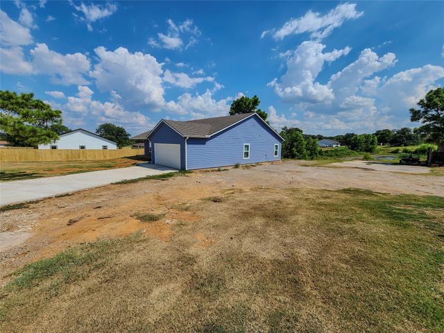 417 Katie Circle, Kennedale, TX 76060