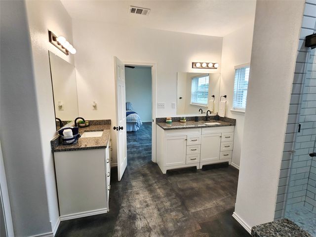 417 Katie Circle, Kennedale, TX 76060