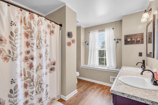 27 Falkinburg Drive, Little Egg Harbor, NJ 08087