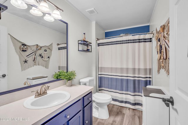 27 Falkinburg Drive, Little Egg Harbor, NJ 08087
