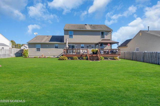 27 Falkinburg Drive, Little Egg Harbor, NJ 08087