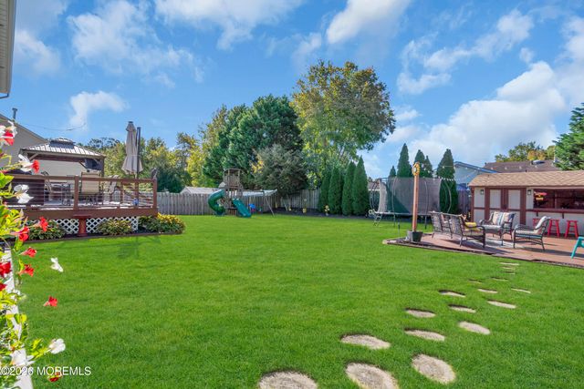 27 Falkinburg Drive, Little Egg Harbor, NJ 08087