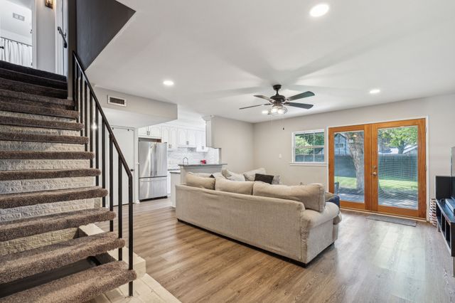 2312 Valleywood Drive, Carrollton, TX 75006