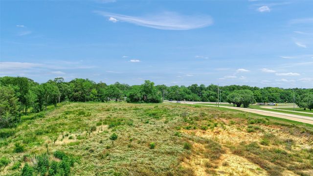 1401 Flowers Drive, Denison, TX 75020