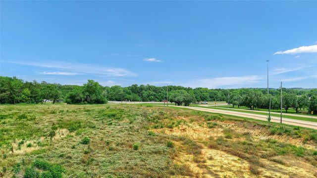 1401 Flowers Drive, Denison, TX 75020