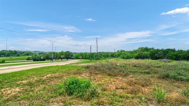 1401 Flowers Drive, Denison, TX 75020