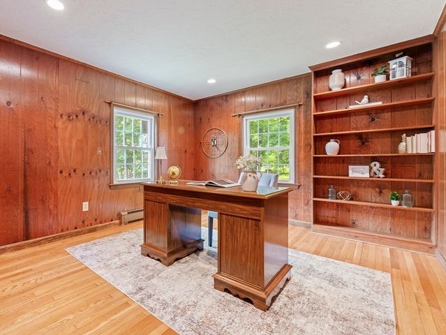 31 Tory Fort Ln, Worcester, MA 01602