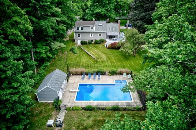 31 Tory Fort Ln, Worcester, MA 01602