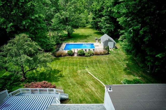 31 Tory Fort Ln, Worcester, MA 01602