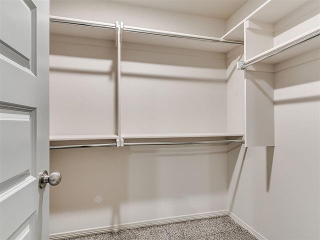 4616 Lincoln Landing, Harrah, OK 73045