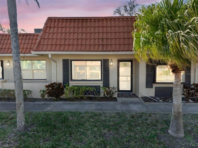 19029 US HIGHWAY 19 N 18F, Clearwater, FL 33764