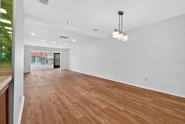 19029 US HIGHWAY 19 N 18F, Clearwater, FL 33764