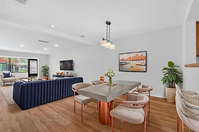 19029 US HIGHWAY 19 N 18F, Clearwater, FL 33764