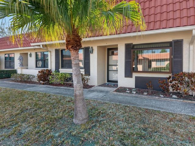 19029 US HIGHWAY 19 N 18F, Clearwater, FL 33764