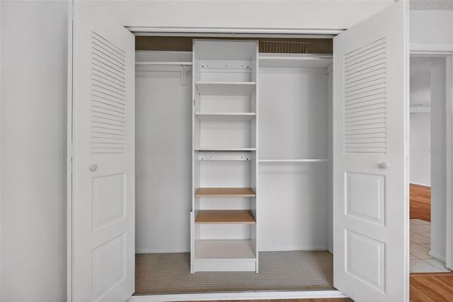 19029 US HIGHWAY 19 N 18F, Clearwater, FL 33764