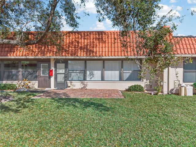 19029 US HIGHWAY 19 N 18F, Clearwater, FL 33764