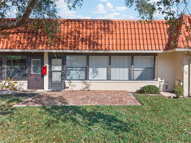 19029 US HIGHWAY 19 N 18F, Clearwater, FL 33764