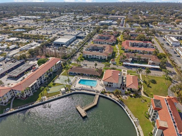 19029 US HIGHWAY 19 N 18F, Clearwater, FL 33764