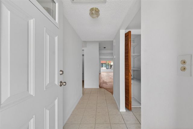 19029 US HIGHWAY 19 N 18F, Clearwater, FL 33764