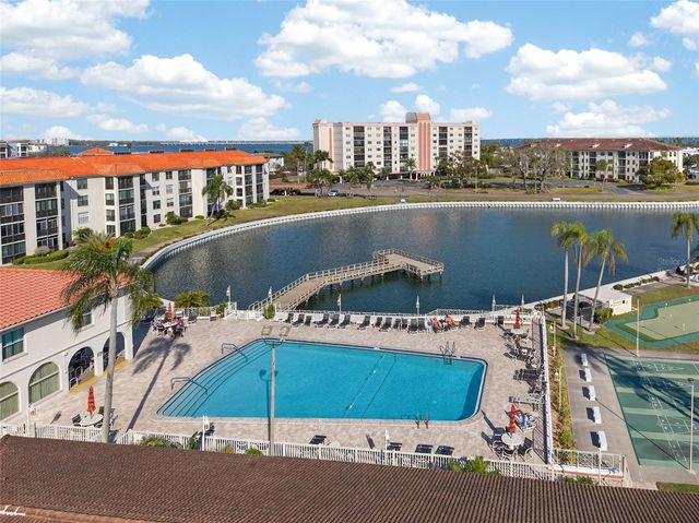 19029 US HIGHWAY 19 N 18F, Clearwater, FL 33764