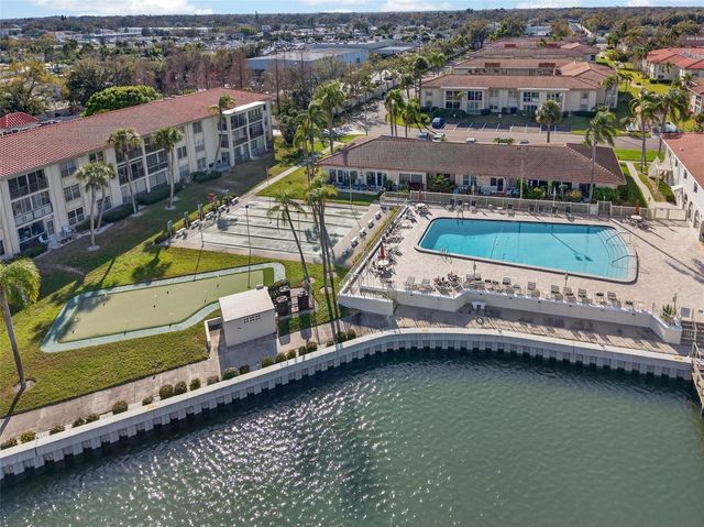 19029 US HIGHWAY 19 N 18F, Clearwater, FL 33764