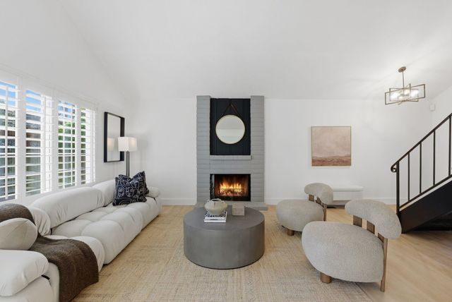 3178 Larchmont Ln, San Pablo, CA 94806