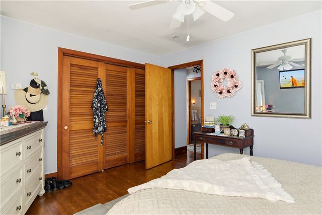 507 Stafford Road, Tiverton, RI 02878