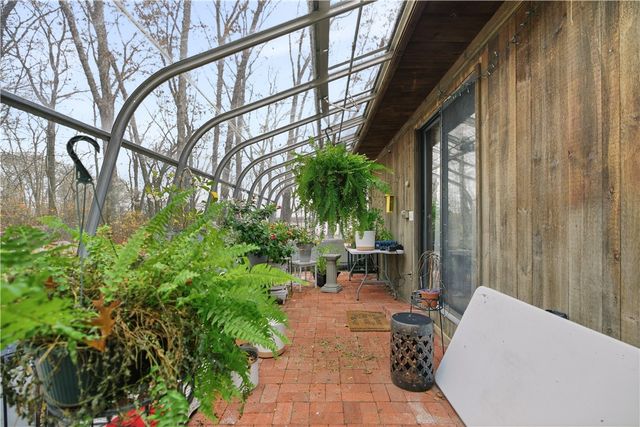 507 Stafford Road, Tiverton, RI 02878