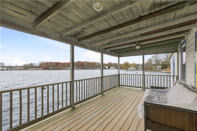 507 Stafford Road, Tiverton, RI 02878