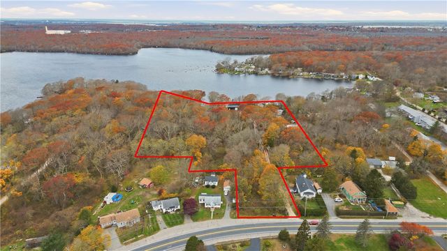 507 Stafford Road, Tiverton, RI 02878