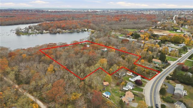 507 Stafford Road, Tiverton, RI 02878