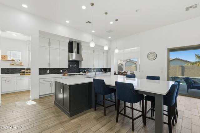 9916 E RETROGRADE Drive, Mesa, AZ 85212