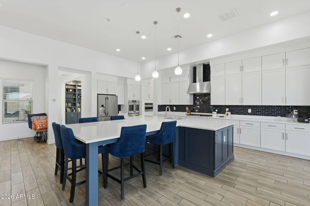 9916 E RETROGRADE Drive, Mesa, AZ 85212