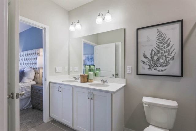 2609 Brook View Drive, Des Moines, IA 50317