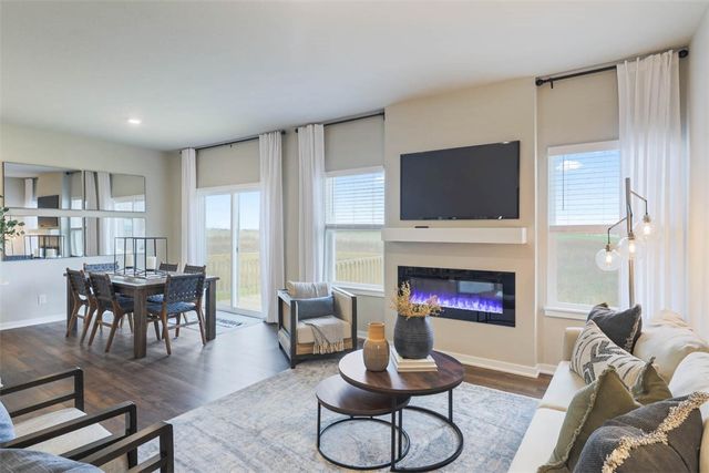 2609 Brook View Drive, Des Moines, IA 50317