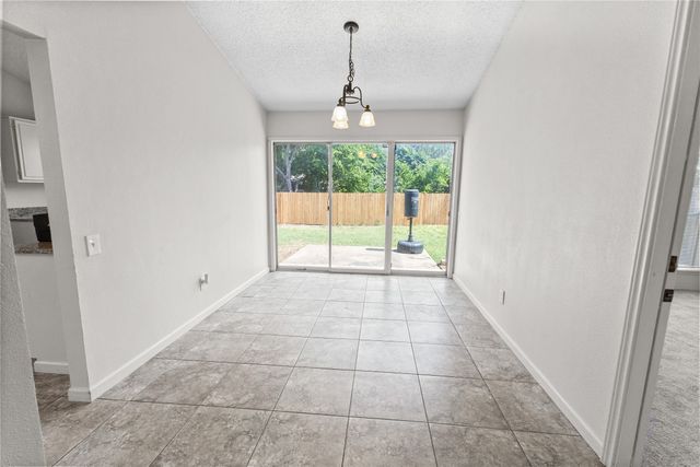 4609 Feathercrest Drive, Fort Worth, TX 76137