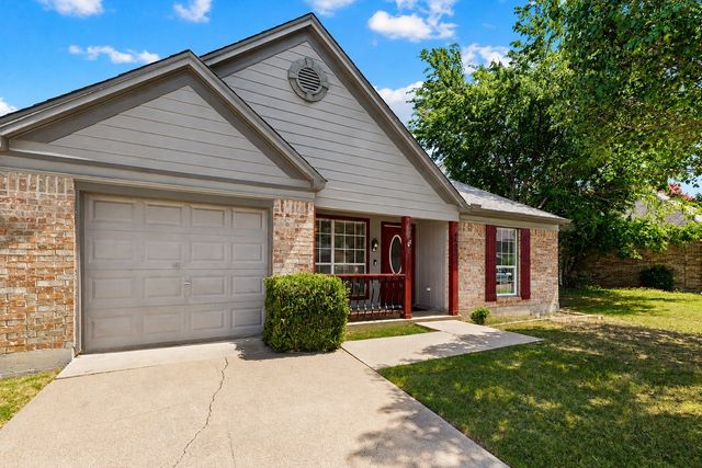 4609 Feathercrest Drive, Fort Worth, TX 76137