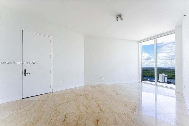 15901 Collins Ave 2805, Sunny Isles Beach, FL 33160