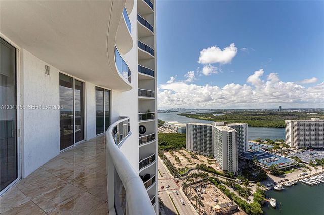 15901 Collins Ave 2805, Sunny Isles Beach, FL 33160