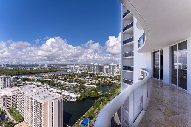 15901 Collins Ave 2805, Sunny Isles Beach, FL 33160